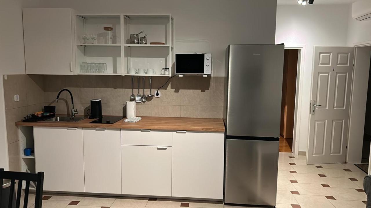 Aparthotel Blue Oasis Primošten Zewnętrze zdjęcie